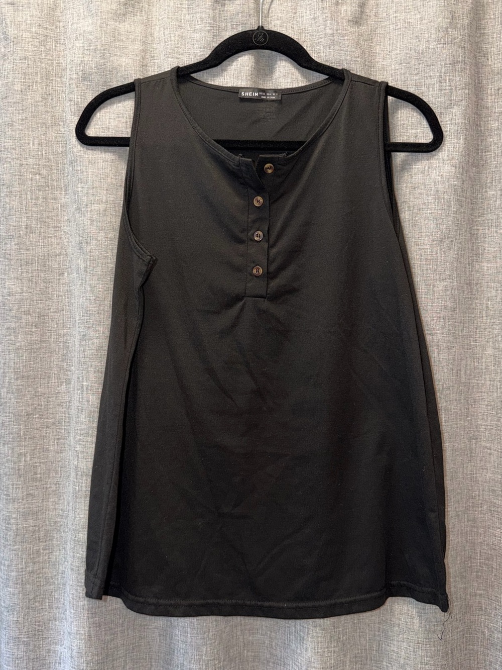SHEIN Black Sleeveless Henley Tank Top Xlarge